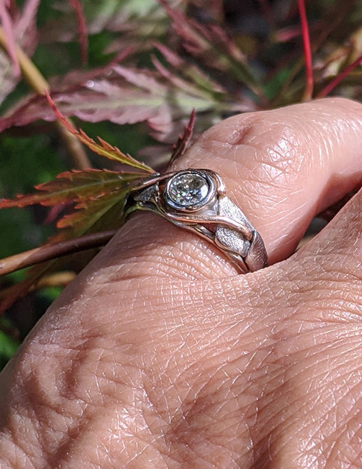 Champagne diamond in white and rose gold